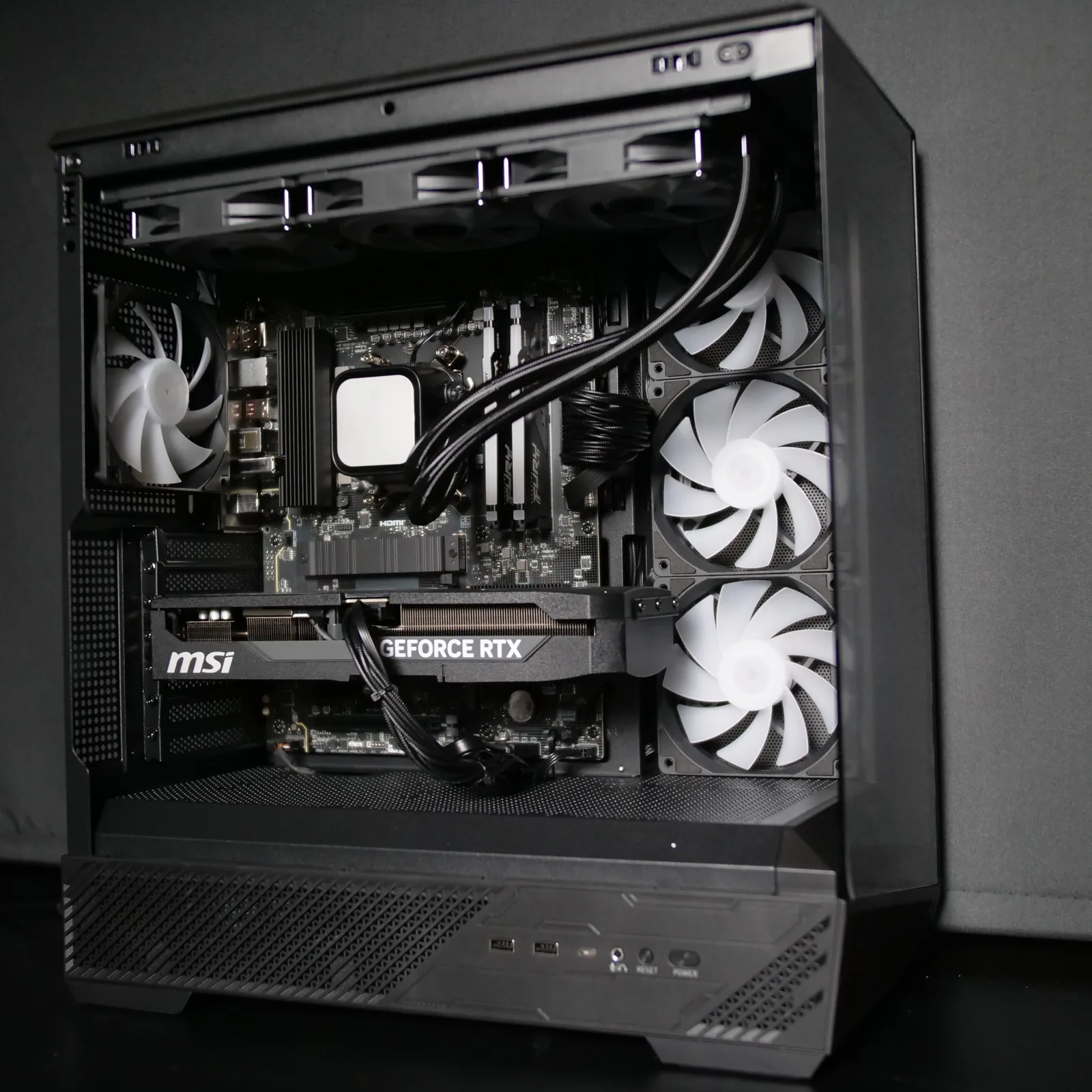 MSI Forge Black