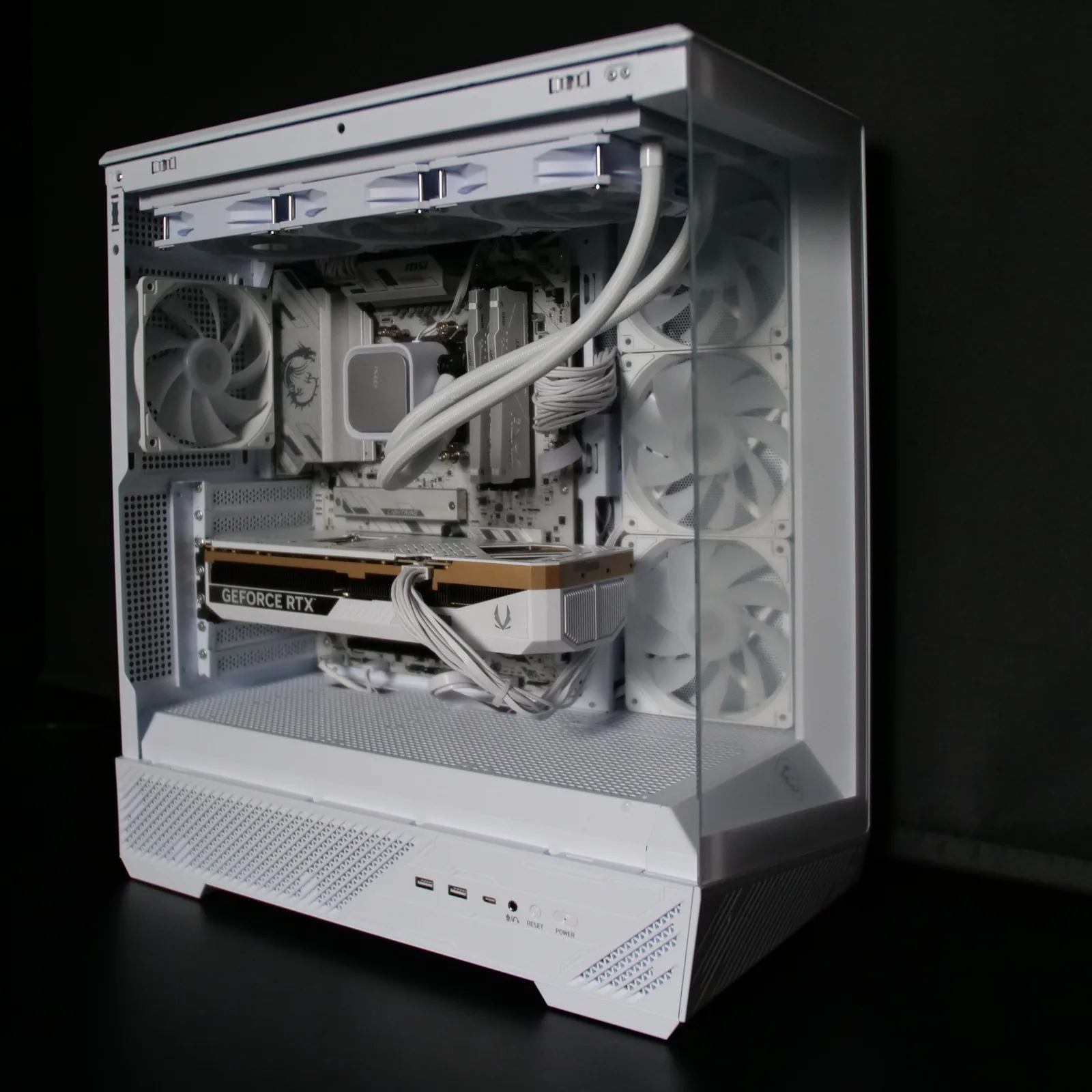 MSI Forge White