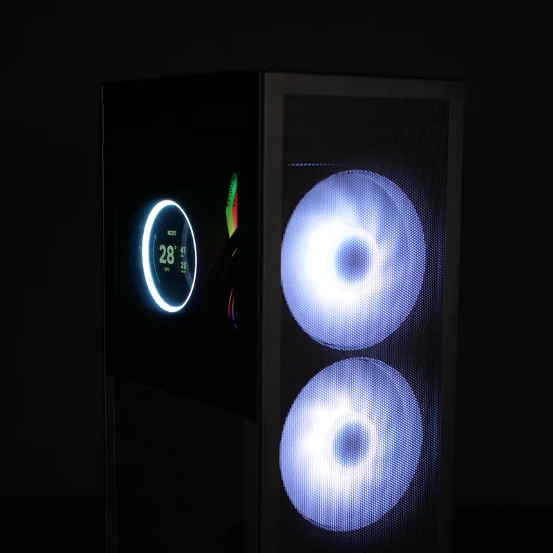 NZXT H2 in Schwarz, beleuchteter Beispielaufbau von vorn