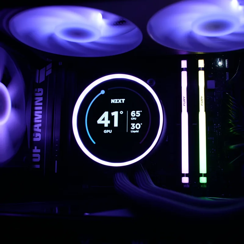 NZXT H3 Flow in Schwarz, Kraken-Display und zwei beleuchtete Arbeitsspeicher-Module
