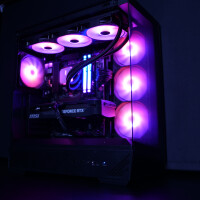 MSI High-End PC 130R BLK I 9800X3D I RTX gallery