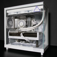 White Edition Gaming PC H6 Flow I RTX 5070 I Ryzen 5 7500F I 32GB D5